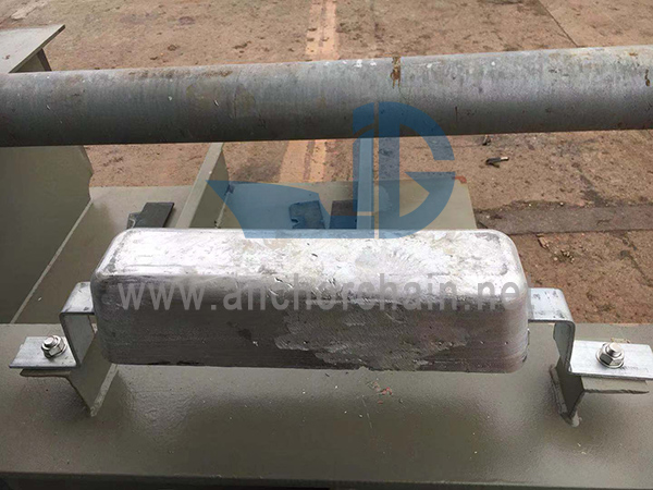 Skupna aluminijasta anoda za hladilni sistem z morsko vodo