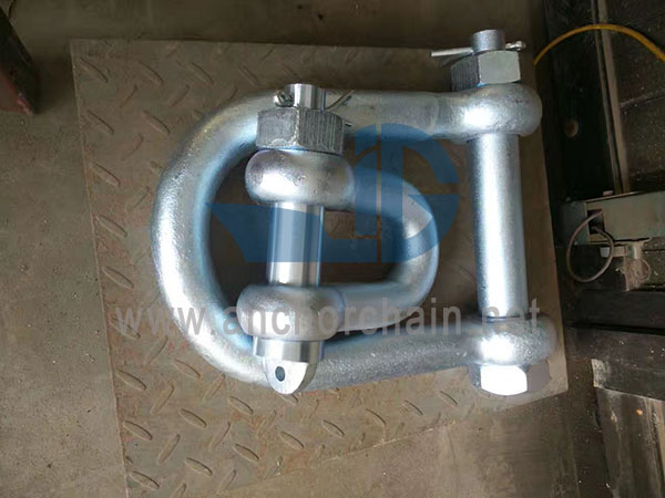 Oklepa iz zlitine tipa D CB3061