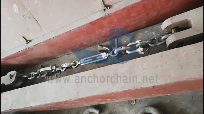 Zamašek za verigo Pelican Hook